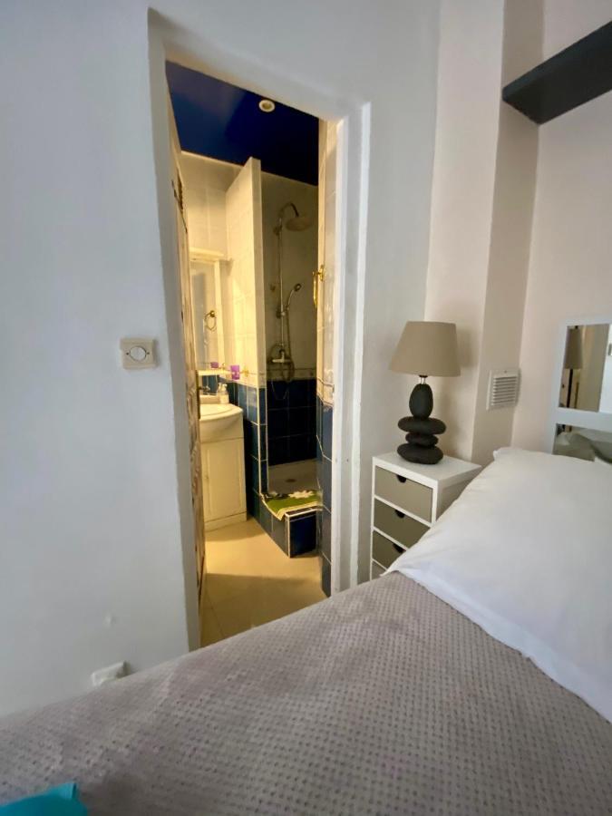 Appartement 2 Chambres - Suquet, Terrasse Et Parking Cannes Exteriör bild